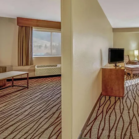 La Quinta By Wyndham Butte-3